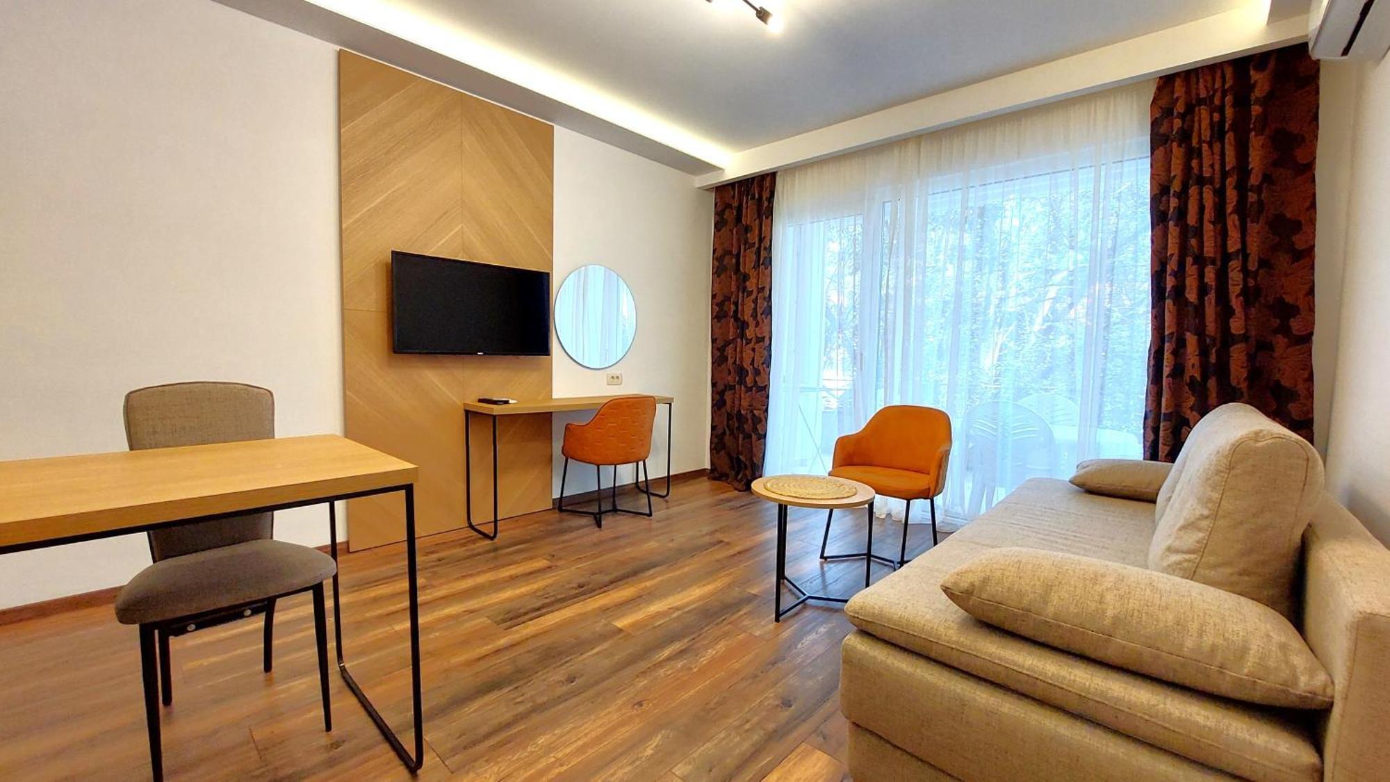 בודווה Apartments Mara Lux מראה חיצוני תמונה