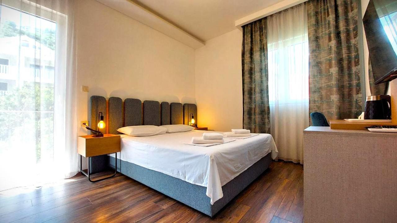 בודווה Apartments Mara Lux מראה חיצוני תמונה